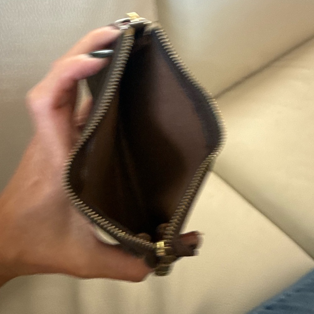 Louis Vuitton Black and Brown Monogram Wristlet - Picture 3 of 9